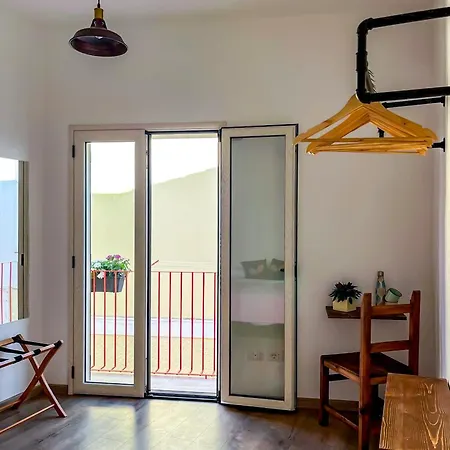 Trilli Ecobnb كارلوفورتي