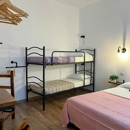 Trilli Ecobnb 칼로포테